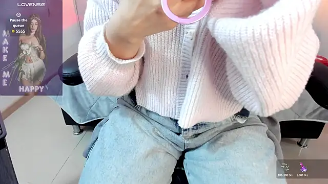 Charlotte  Benett online show from March 31, 2026, 4:25 am