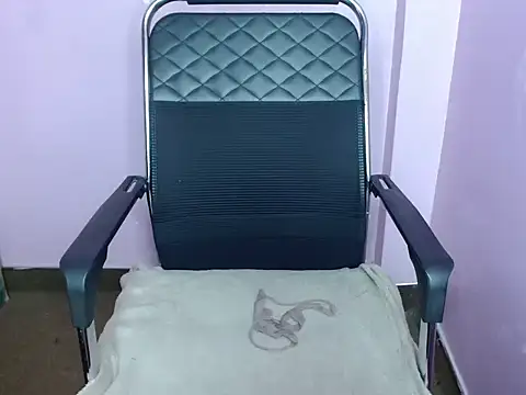 massive squirts online show from January 11, 2026, 12:34 pm