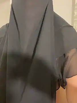 Amberonee31 online show from February 13, 2025, 10:00 pm