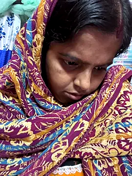 Beauty-queen online show from November 16, 2025, 2:11 pm