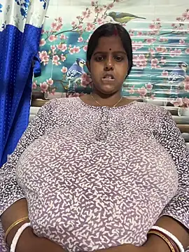 Beauty-queen online show from March 1, 2026, 1:55 pm