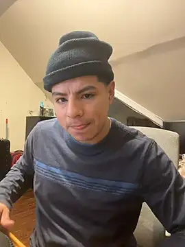 Snapshot of MynameisPaco chatting on February 3, 2026, 10:37 pm MynameisPaco online show from February 3, 2026, 10:37 pm