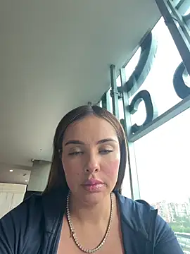 Alirawrz online show from June 18, 2026, 4:01 pm
