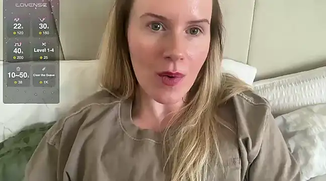 Snapshot of redheadrosie69 chatting on March 11, 2025, 1:56 pm redheadrosie69 online show from March 11, 2025, 1:56 pm