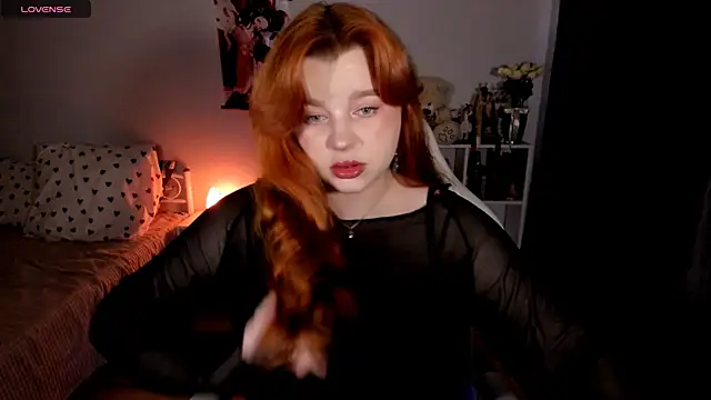  Lisa x online show from November 30, 2025, 5:19 am