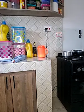 Hotfirespicegiri245 online show from November 23, 2025, 8:24 am