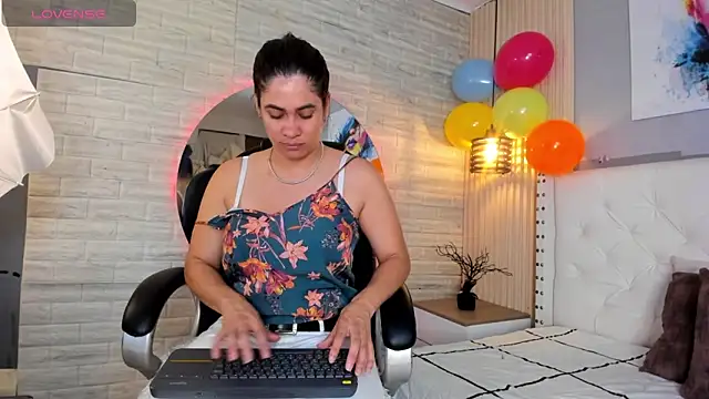 sussy  stone online show from May 14, 2026, 12:13 pm