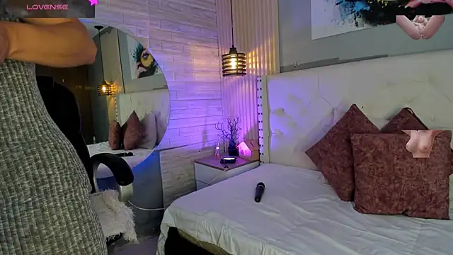 sussy  stone online show from March 19, 2026, 12:05 pm