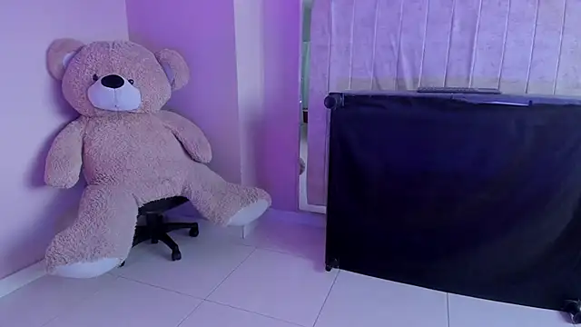 Danna 777  online show from January 7, 2026, 9:20 pm