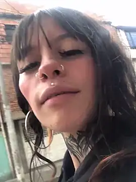 Tifanny Sweett online show from October 3, 2025, 3:46 pm