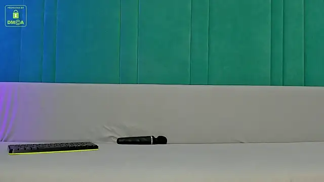 Whitney Svonn online show from December 3, 2024, 6:33 pm