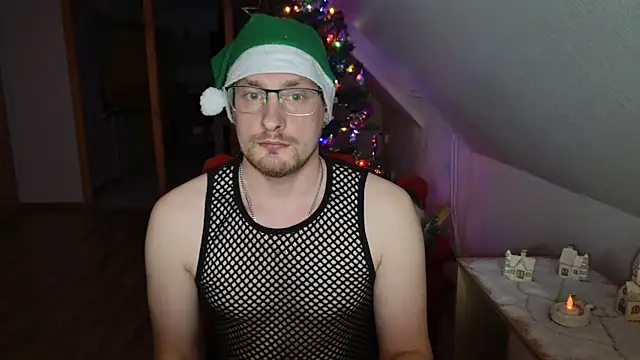 Relsxboy online show from December 24, 2024, 7:11 pm