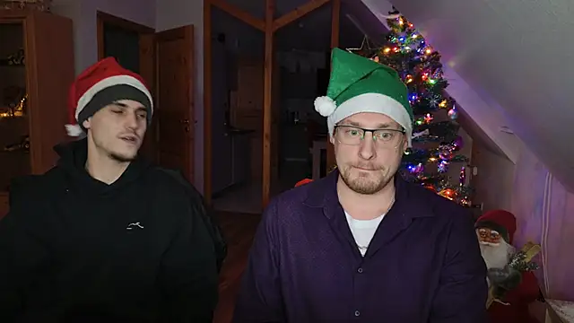 Relsxboy online show from December 25, 2024, 5:15 pm