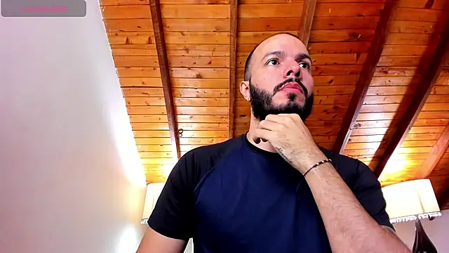 Tom Bailey online show from November 24, 2025, 12:38 pm