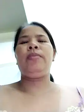 Lanyingxin18 online show from February 17, 2025, 10:38 pm