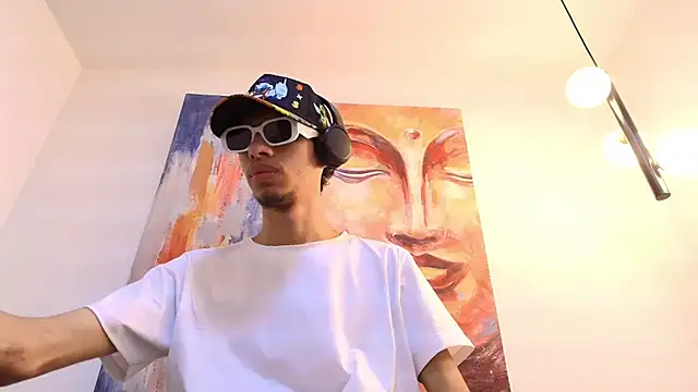 Snapshot of TomyMosterCock chatting on January 5, 2025, 11:22 pm TomyMosterCock online show from January 5, 2025, 11:22 pm