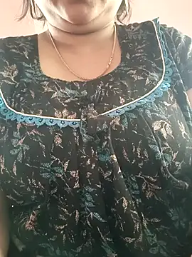 cuteyqueen online show from January 8, 2026, 7:14 am