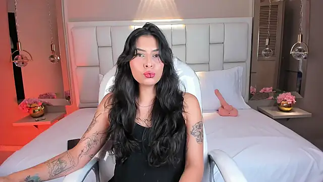 Snapshot of JessyEvans chatting on February 10, 2026, 7:24 pm JessyEvans online show from February 10, 2026, 7:24 pm