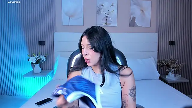 Snapshot of JessyEvans chatting on June 11, 2026, 7:22 pm JessyEvans online show from June 11, 2026, 7:22 pm