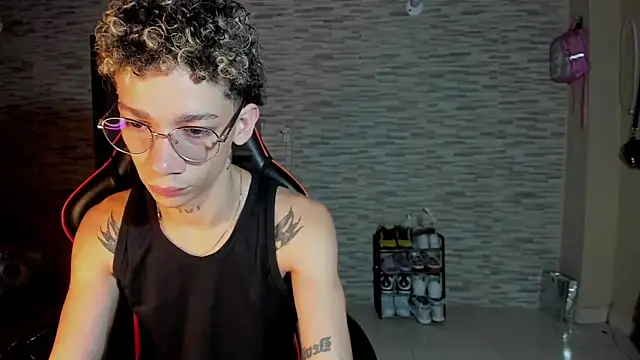 Snapshot of mateodeamjo chatting on September 30, 2025, 9:15 am mateodeamjo online show from September 30, 2025, 9:15 am