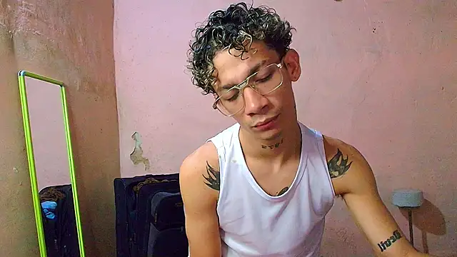 mateodeamjo online show from July 22, 2026, 6:48 am