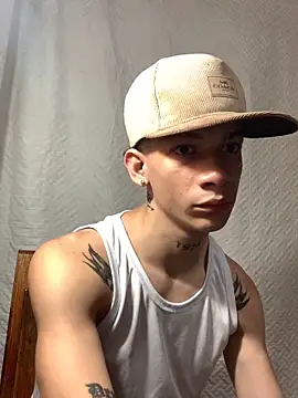 Snapshot of mateodeamjo chatting on December 12, 2024, 11:17 am mateodeamjo online show from December 12, 2024, 11:17 am