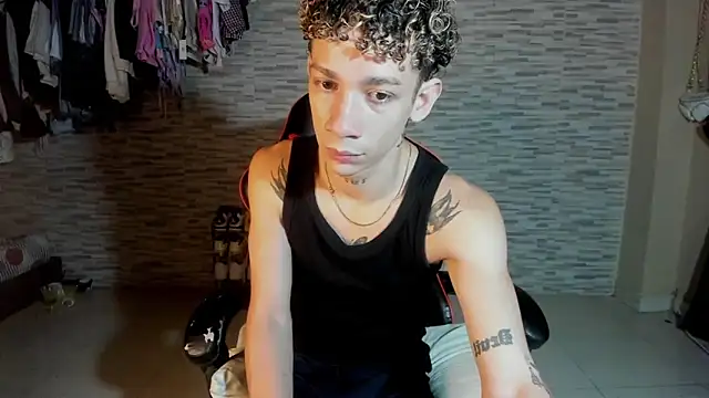 Snapshot of mateodeamjo chatting on September 10, 2025, 6:56 am mateodeamjo online show from September 10, 2025, 6:56 am
