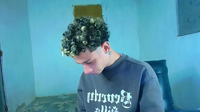 mateodeamjo online show from March 16, 2026, 3:36 am