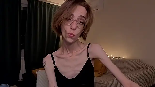 amber quell here online show from February 5, 2026, 5:20 pm