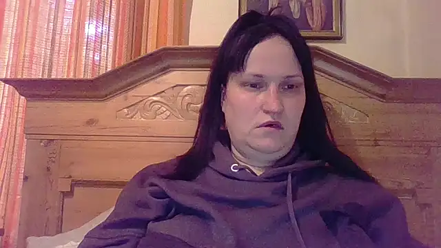  squirty cum lady  online show from May 19, 2026, 11:39 am