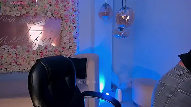 AllyJensen online show from November 22, 2025, 10:25 am