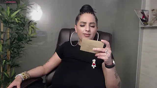 BustyAllyy online show from March 11, 2025, 11:26 pm