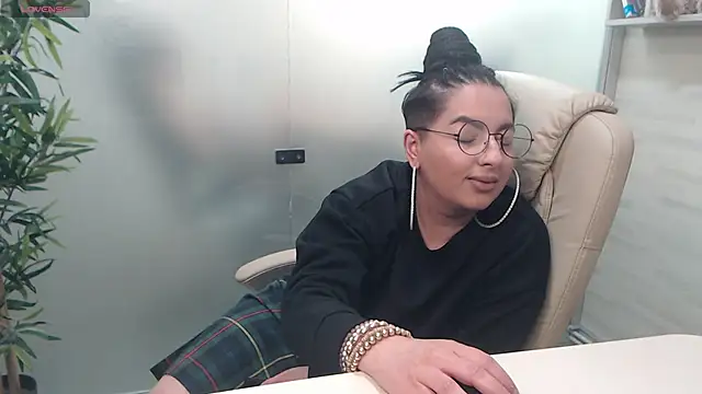 BustyAllyy online show from March 19, 2025, 9:48 pm