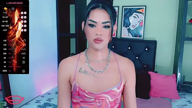 Snapshot of Amanda_bigx chatting on February 25, 2025, 5:41 am Amanda bigx online show from February 25, 2025, 5:41 am