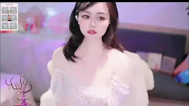 lilies-sweet online show from November 3, 2025, 10:41 am