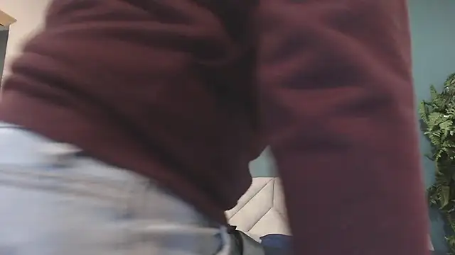 SharisWillian online show from March 25, 2026, 3:39 am