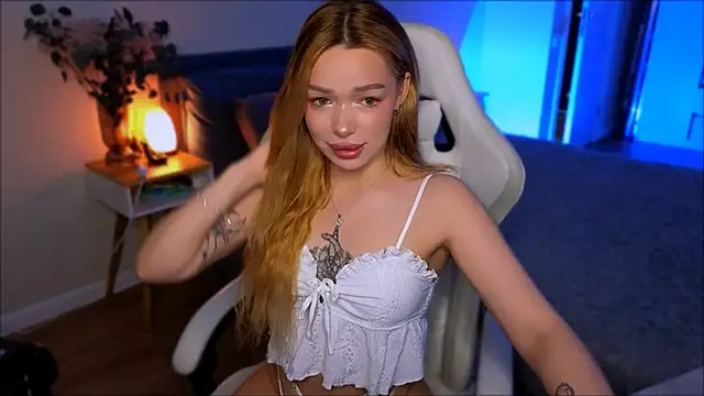 Lily Yin online show from June 13, 2026, 6:00 am