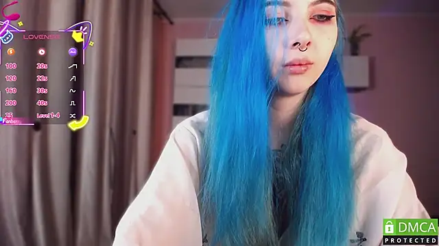 JustMeowGirl online show from September 29, 2025, 4:41 am