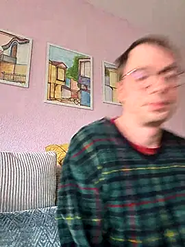 Schnubby1 online show from March 17, 2026, 12:08 pm