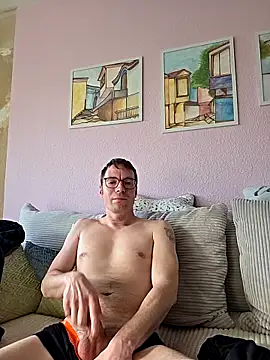 Schnubby1 online show from March 9, 2026, 3:04 pm