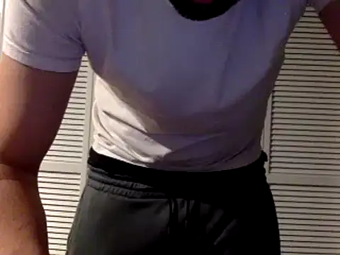 Snapshot of Kink_Master_Daddy chatting on February 12, 2025, 1:52 am Kink Master Daddy online show from February 12, 2025, 1:52 am