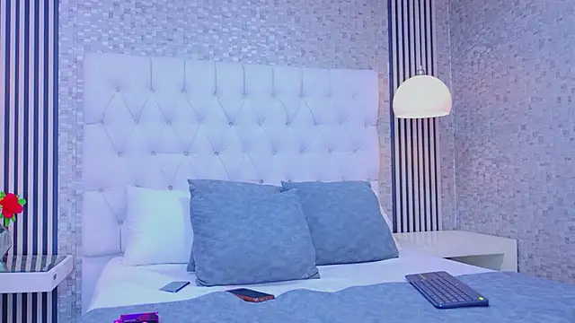 Snapshot of MiaSweeths chatting on February 20, 2026, 3:36 am MiaSweeths online show from February 20, 2026, 3:36 am