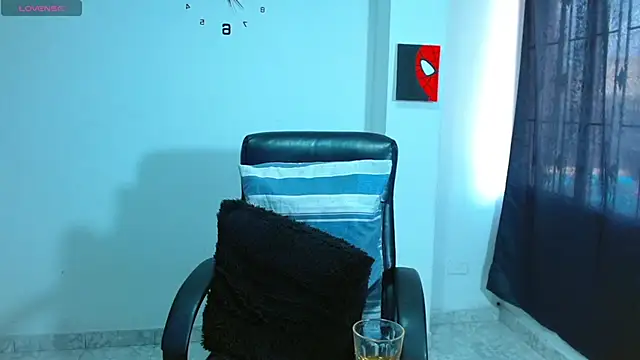 Bastiaan 28 online show from September 20, 2025, 6:57 pm