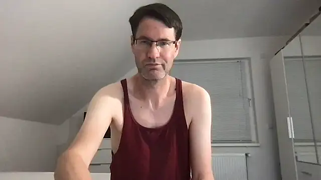 Snapshot of zxzx_cam1 chatting on September 14, 2025, 9:26 pm zxzx cam1 online show from September 14, 2025, 9:26 pm