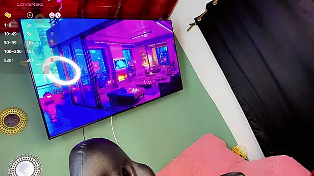 Snapshot of Charming_J chatting on February 25, 2026, 2:56 am Charming J online show from February 25, 2026, 2:56 am