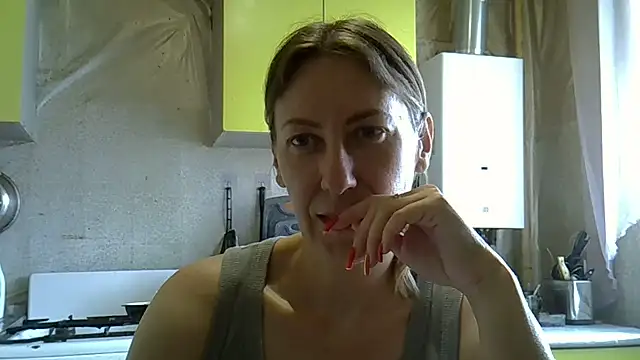 AshleyXHoney online show from July 1, 2026, 6:36 am