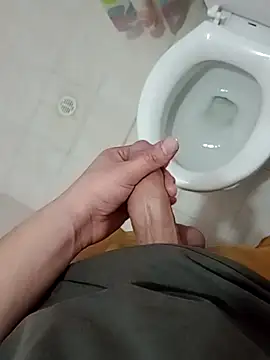 Wynni online show from November 30, 2025, 4:24 am