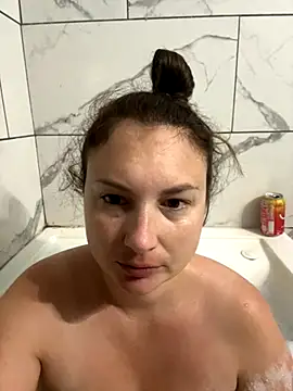 MilfyMrsRobinson online show from October 11, 2025, 9:49 pm