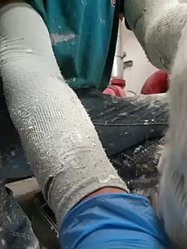 2tomka52052sex online show from January 10, 2025, 2:14 am