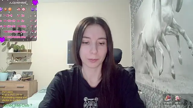 Wowpornoo online show from January 25, 2025, 2:03 pm